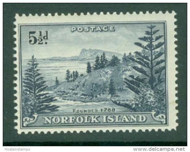 Norfolk Is: 1947/59   Ball Bay    SG8    5&frac12;d     MH - Norfolk Eiland