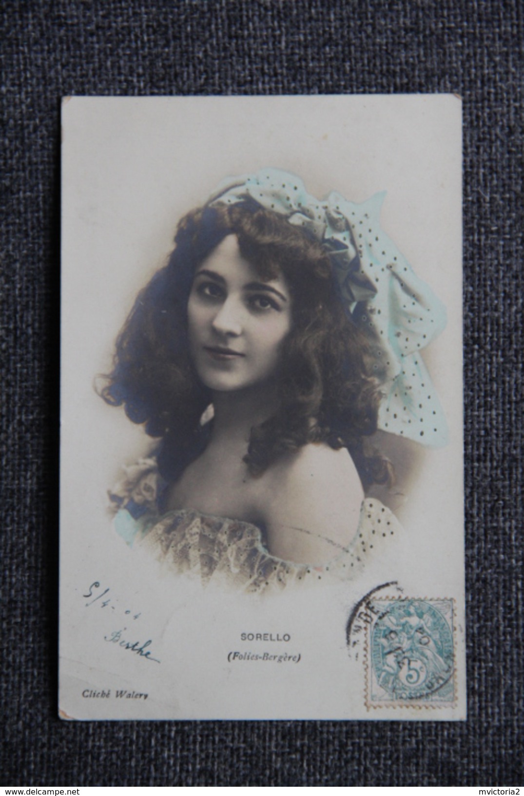 Femme Artiste - FOLIES BERGERE - SORELLO - Cabarets