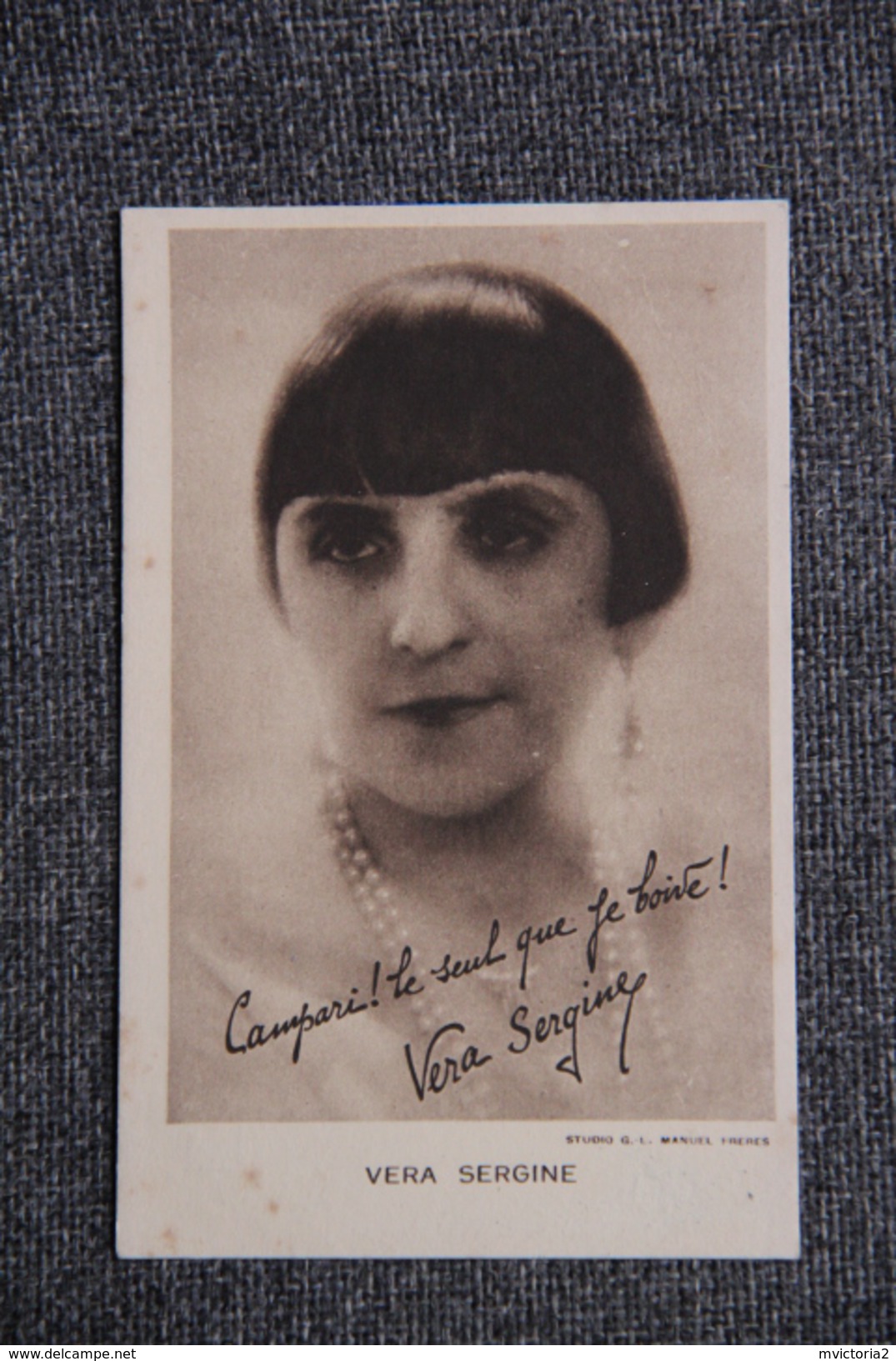 Femme Artiste - Vera SERGINE - Artistas