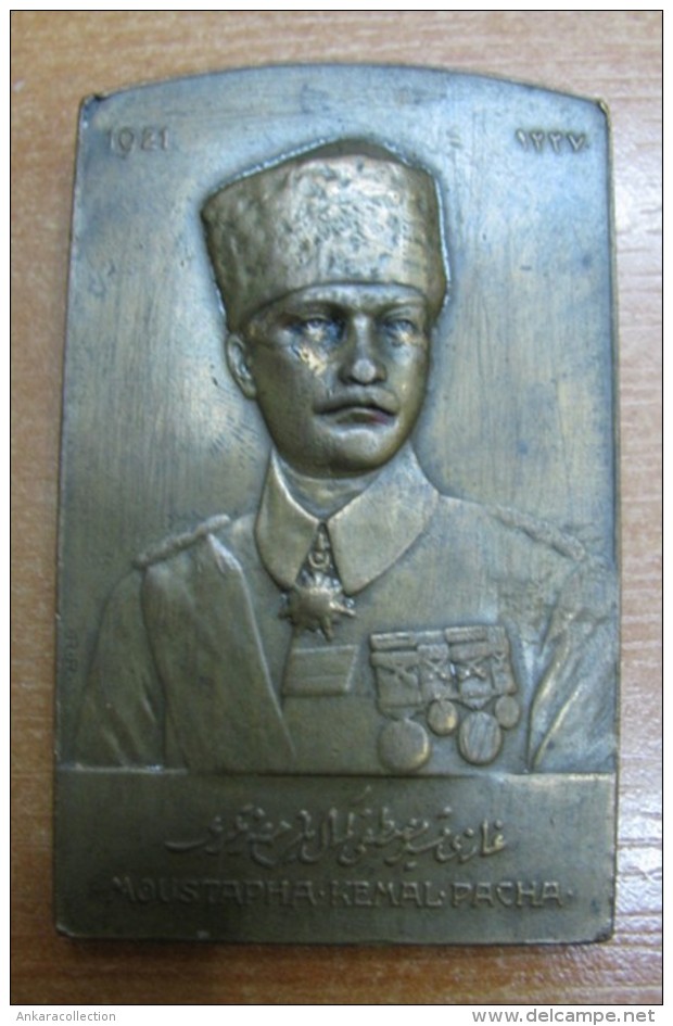 AC - MOUSTAPHA KEMAL PASHA  ATATURK MUSTAFA KEMAL PASA BRONZE PLAKET 1921 - Gewerbliche