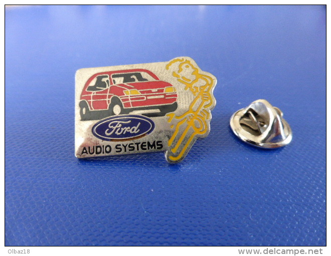 Pin´s Voiture Ford Audio Systems - Musique Joueur De Jazz - Saxo (JE1) - Ford