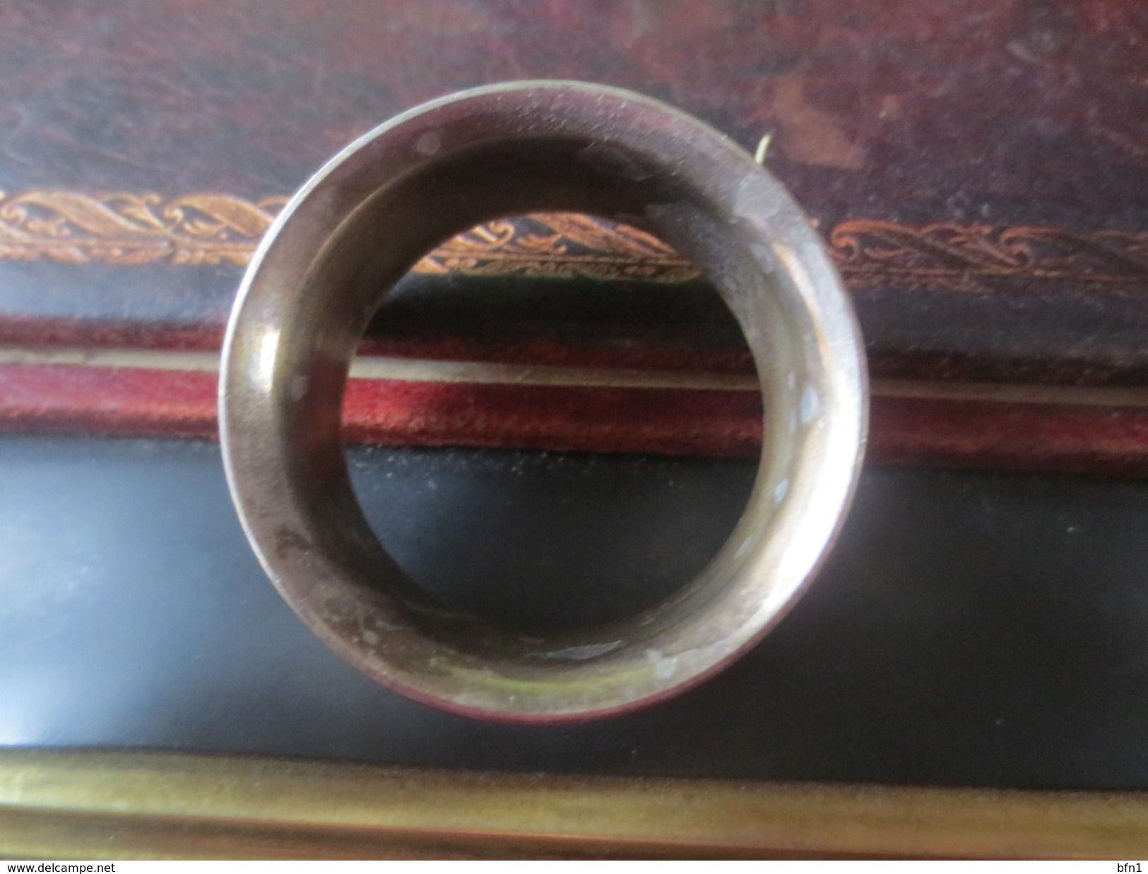 ROND DE SERVIETTE -METAL ARGENT   - VOIR PHOTOS - Other & Unclassified