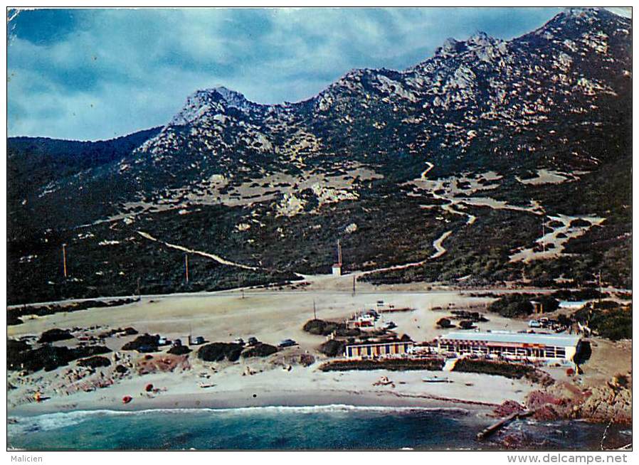 -ref-T292- Corse Du Sud - Ajaccio -  Route Des Sanguinaires - "le Week End " -" Terre Sacree"  - La Plage - - Ajaccio