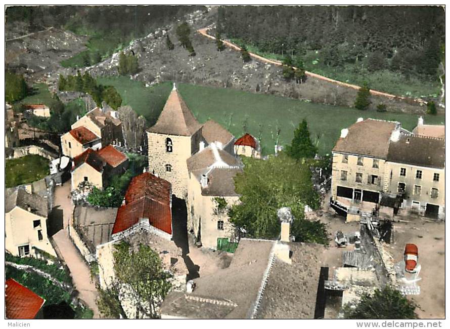 -ref-T219- Lozere - Grandieu - Vue Aerienne - Edit Lapie - " En Avion Au Dessus De .." - Carte Bon Etat - - Gandrieux Saint Amans