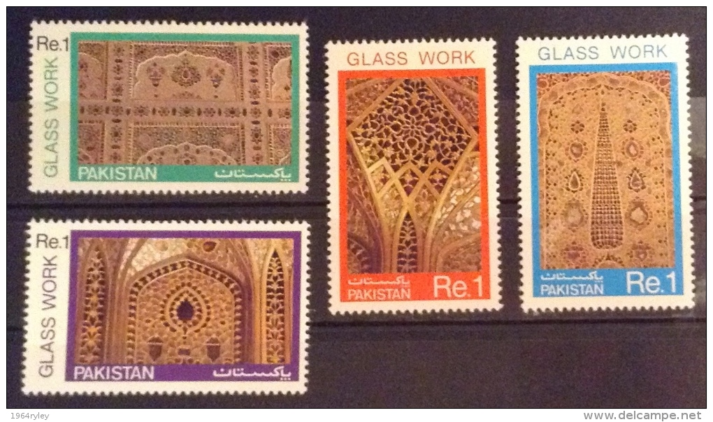 Pakistan 1987  MNH** - # 607/610 - Pakistan