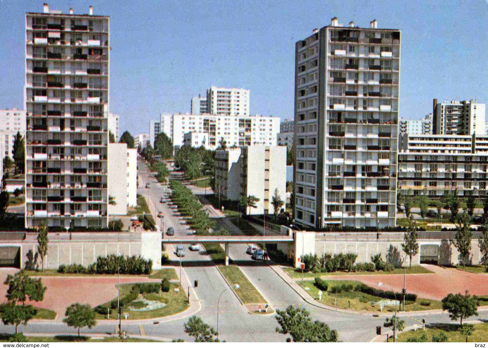 CPM  Créteil Residences Du Mont Mesly - Creteil