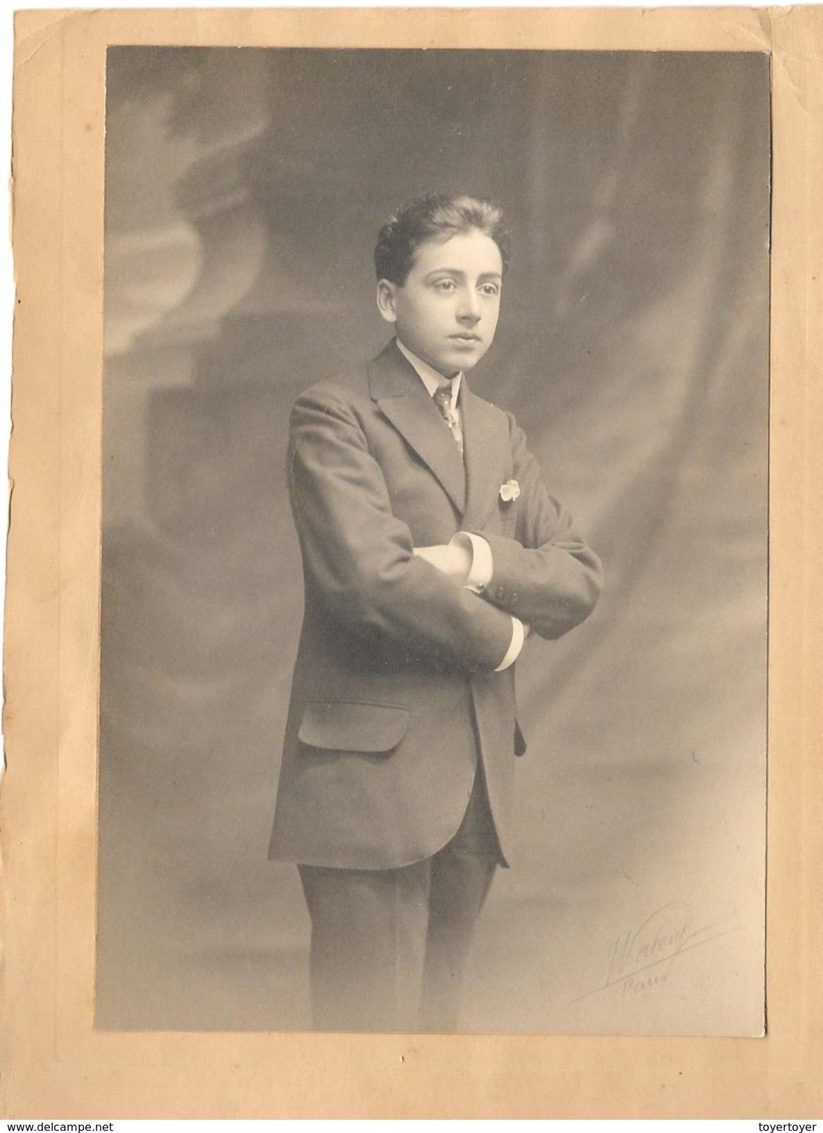 P64 Photo De Jeune Homme Signée Waléry Paris Vers 1900 100x147 - Oud (voor 1900)