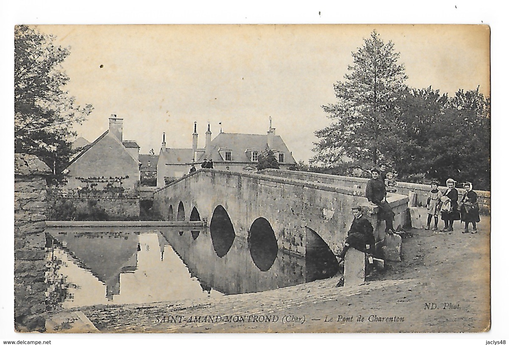 SAINT AMAND MONTROND  (cpa 18)  Le Pont De Charenton -     - L 1 - Saint-Amand-Montrond