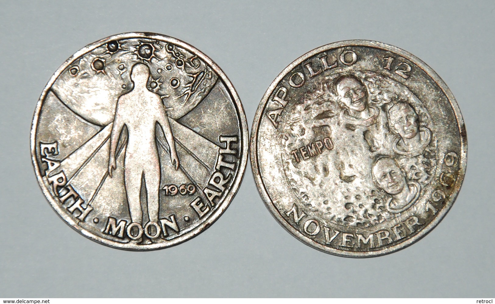 Italien - Tokens EARTH - MOON - EARTH And APOLLO 12  - 100 Gold 1969 Advert Token By IL TEMPO - Professionals/Firms