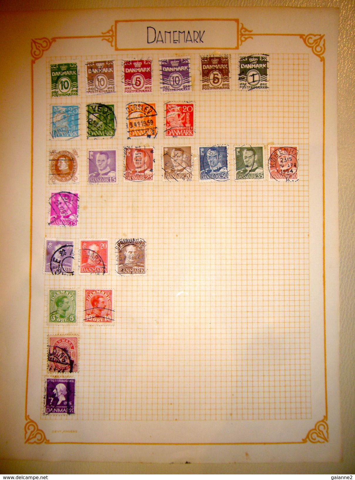 Planche De 25 Timbres - Collections