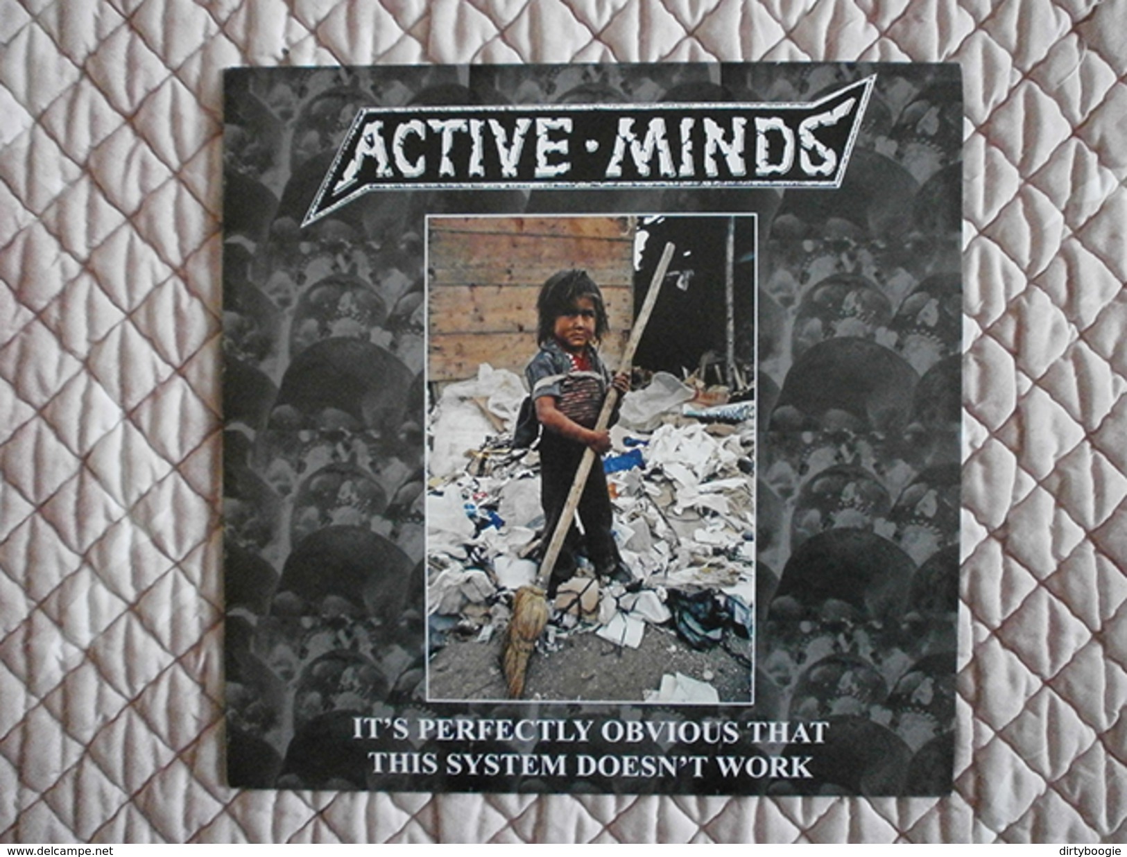 ACTIVE MINDS - It's Perfectly Obvious That This System Doesn't Work - LP - HARDCORE PUNK - Punk