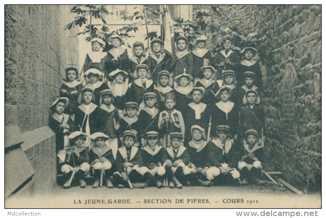 69 COURS LA VILLE / La Jeune Garde, Section De Fifres, Cours 1912 / - Cours-la-Ville