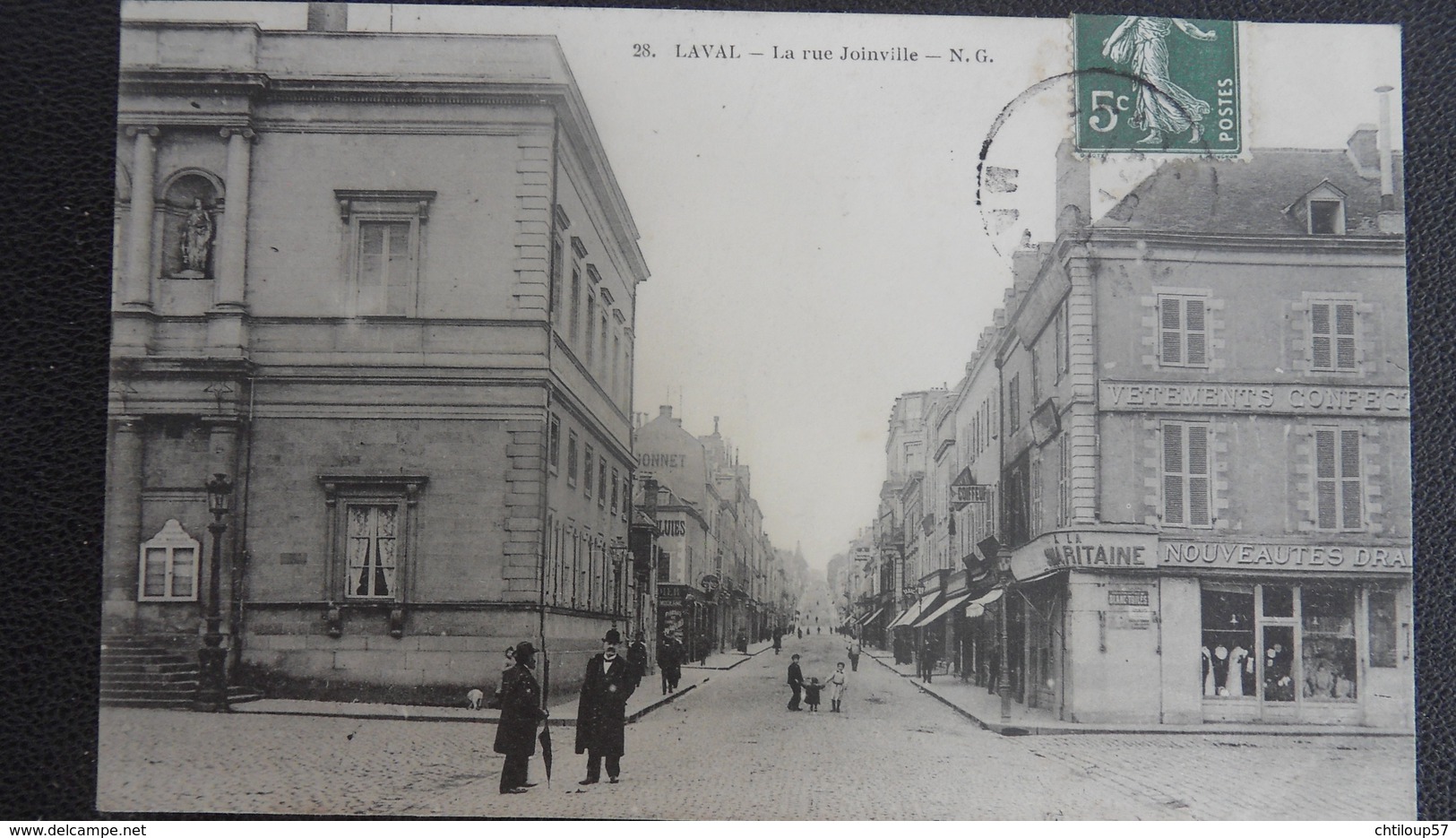 Laval - Rue Joinville - Laval