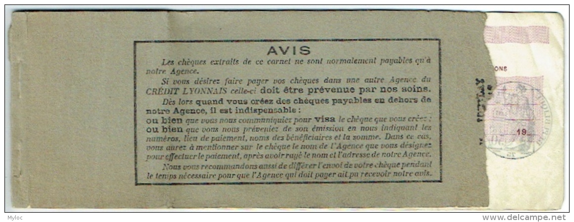 Ancien Carnet De Chèque. Crédit Lyonnais. Joinville-le-Pont. Reste 2 Chèques. 1944. - Cheques & Traveler's Cheques