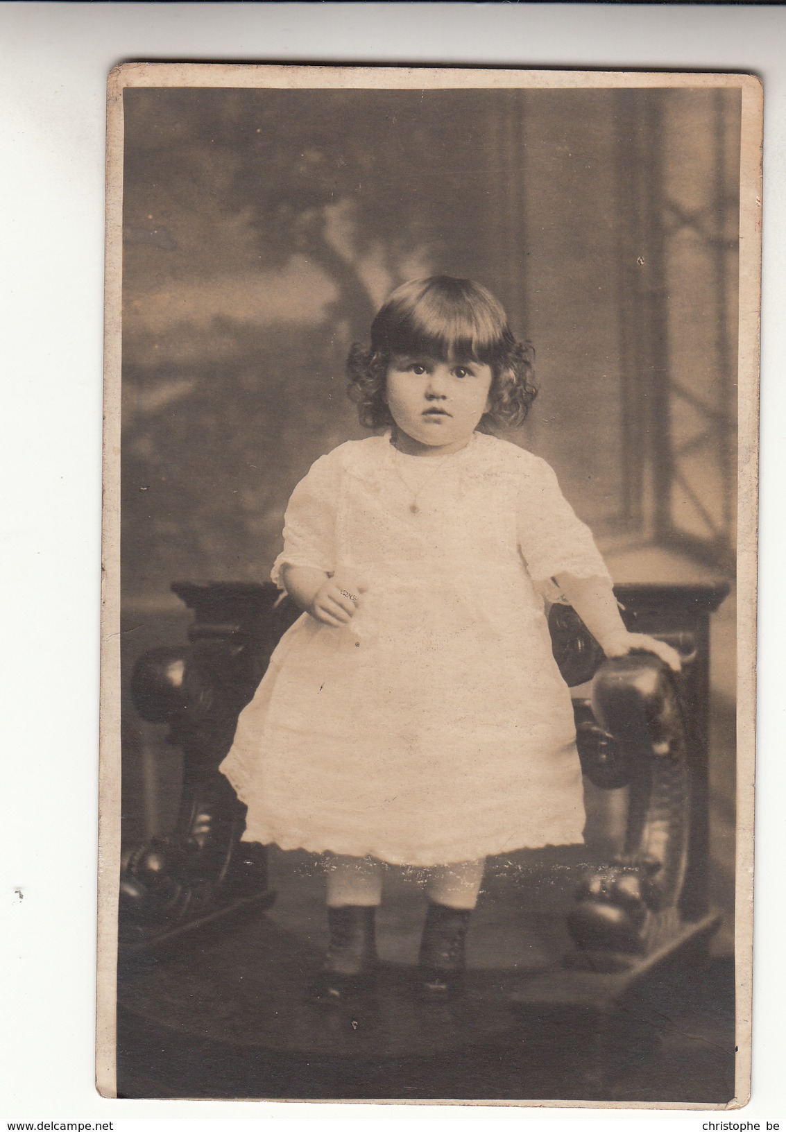 Old Photograph Of Belgian Immigrants In Lowell, Massachusetts, George Lemire, Photographer, Bridge Street  (pk31391) - Autres & Non Classés