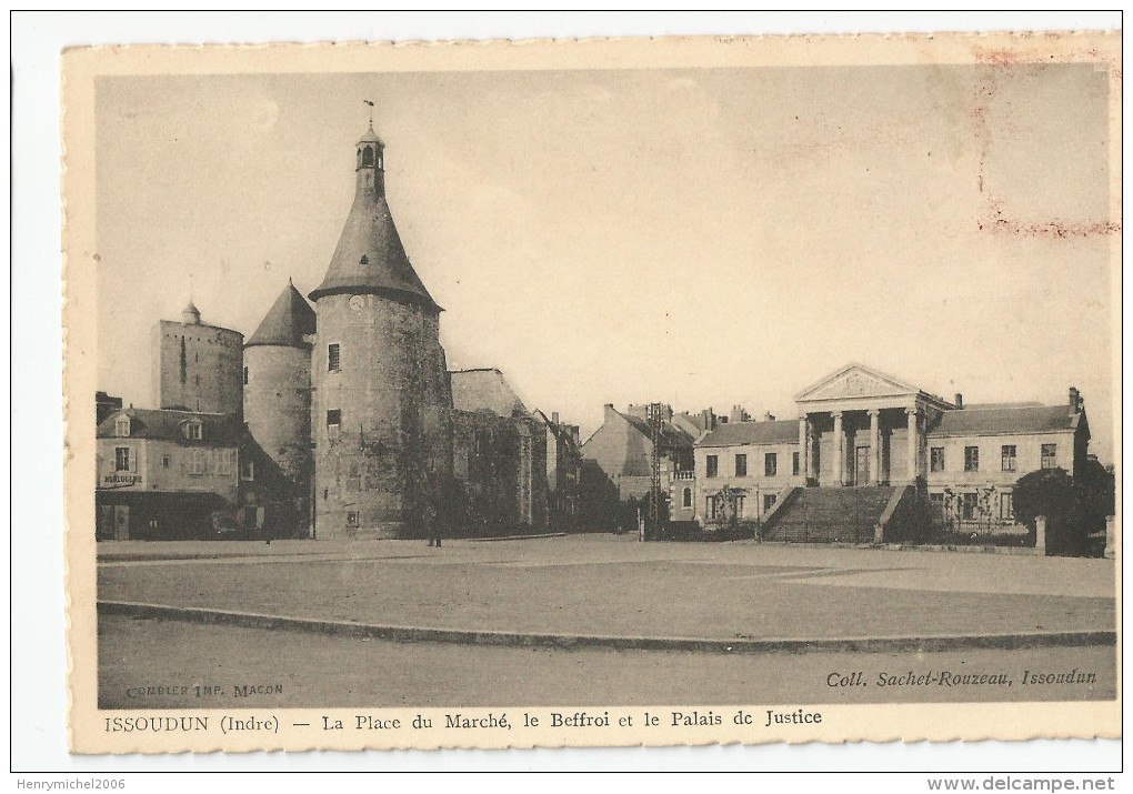 Indre - 36 - Issoudun La Place Du Marché Le Beffroi Et Palais De Justice Ed Sachet Rouzeau - Issoudun