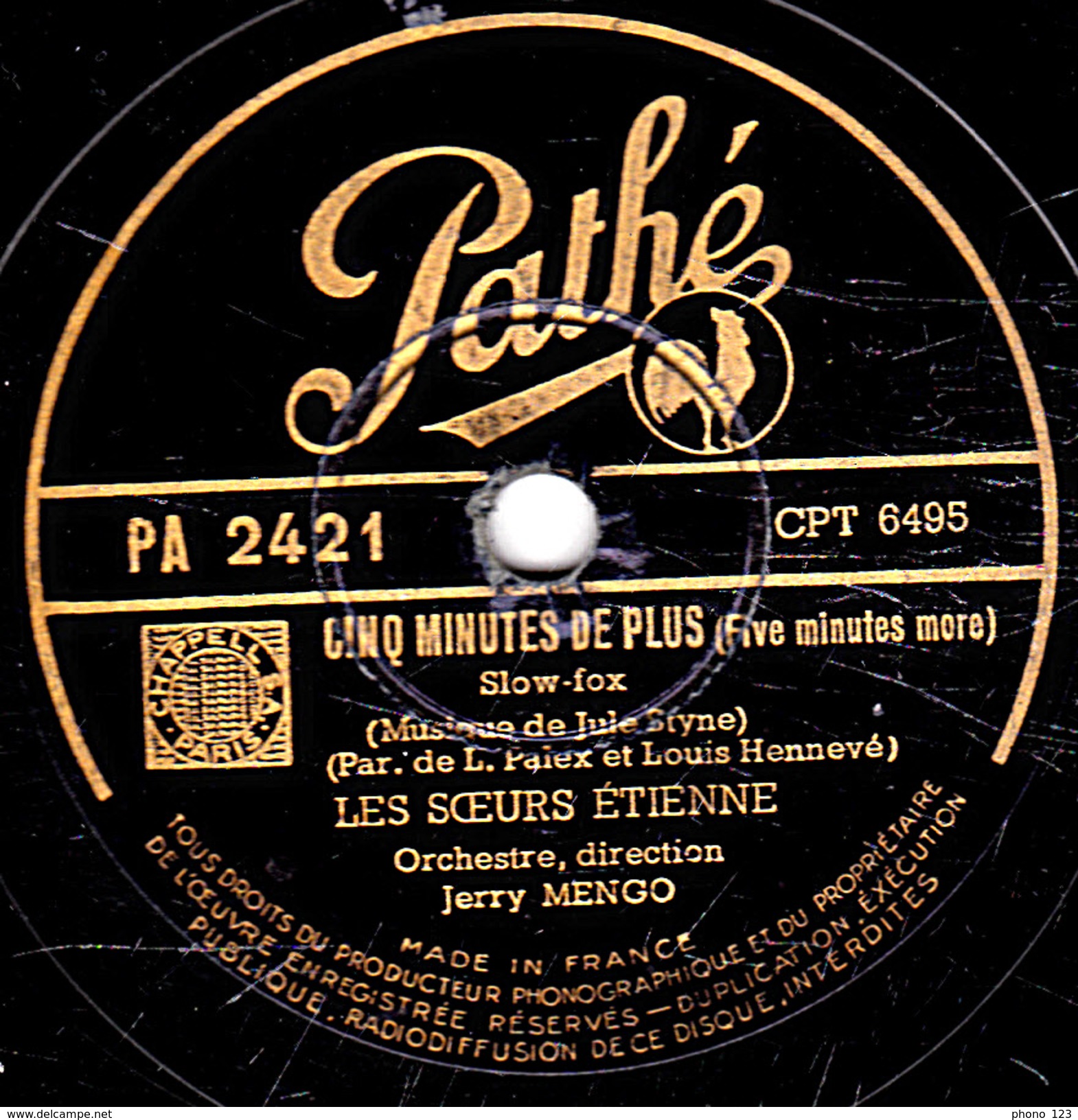 78 T. - 25 Cm - état  B -  LES SOEURS ETIENNE - CINQ MINUTES DE PLUS - CHACUN SON BONHEUR - 78 T - Disques Pour Gramophone