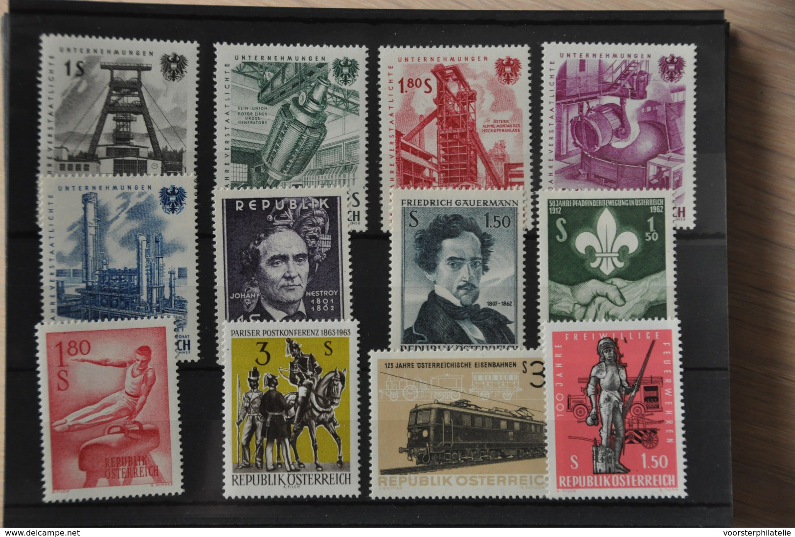 AUSTRIA ÖSTERREICH OOSTENRIJK COLLECTION MNH ** STAMPS. WITH VARIATIES