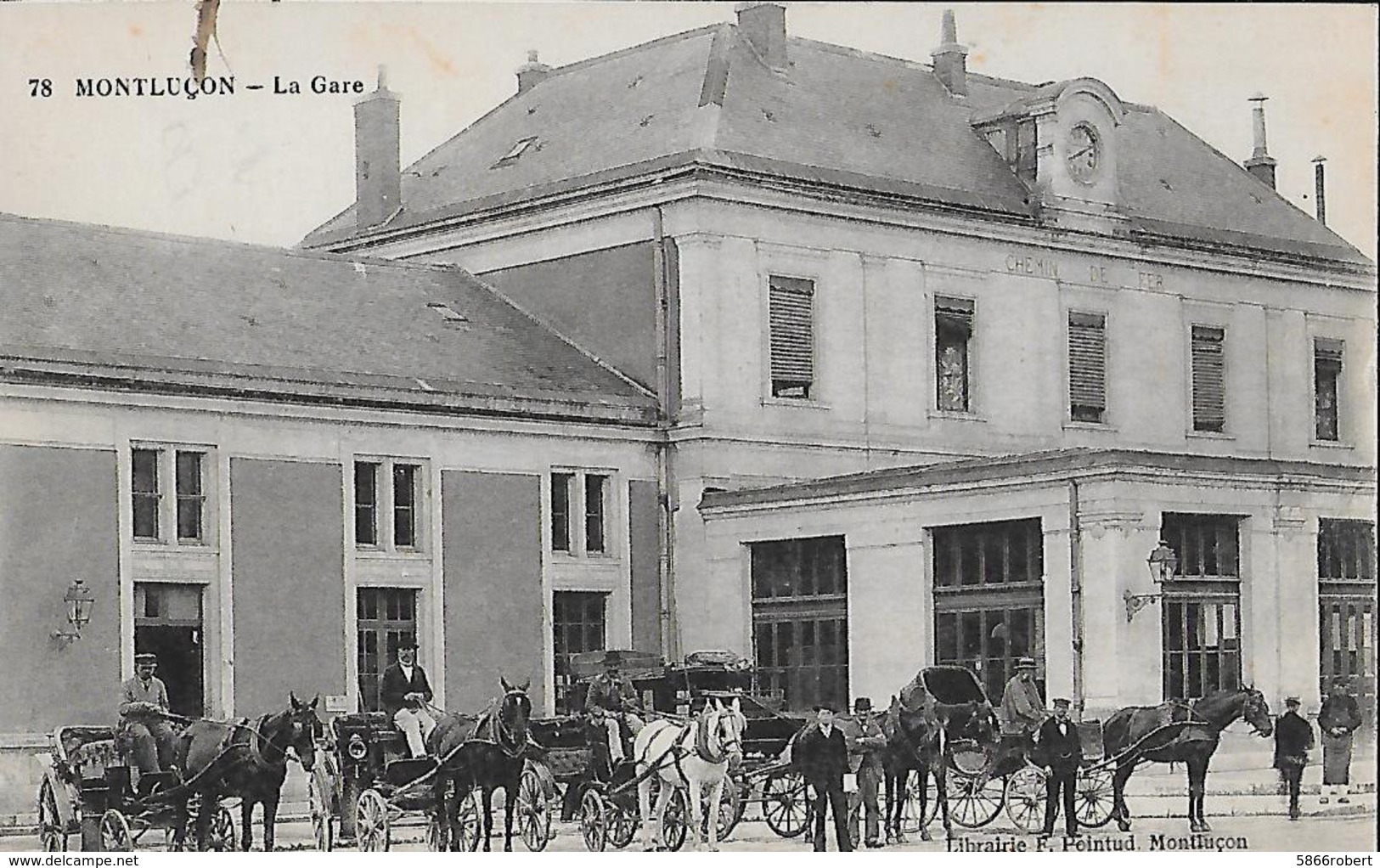 CARTE POSTALE ORIGINALE ANCIENNE : MONTLUCON  LA GARE  ATTELAGES CHEVAL EN ATTENTE TRAIN  ANIMEE  ALLIER (03) - Gares - Sans Trains