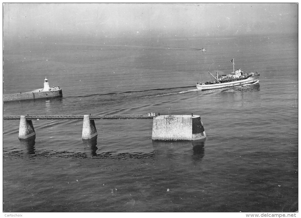 85 - Ile- D´Yeu - Départ Du Bateau Reliant L´Ile Au Continent Par Fromentine - Ile D'Yeu