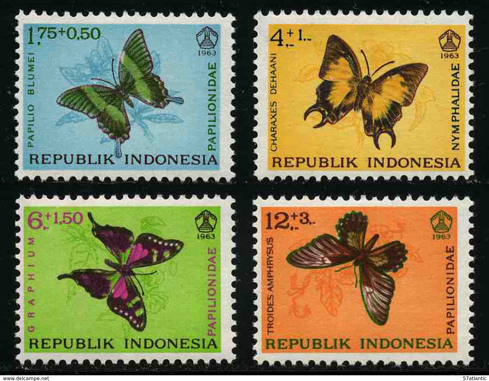 INDONESIE - PAPILLONS - YT 359 à 362 * - SERIE COMPLETE 4 TIMBRES NEUFS * - Papillons