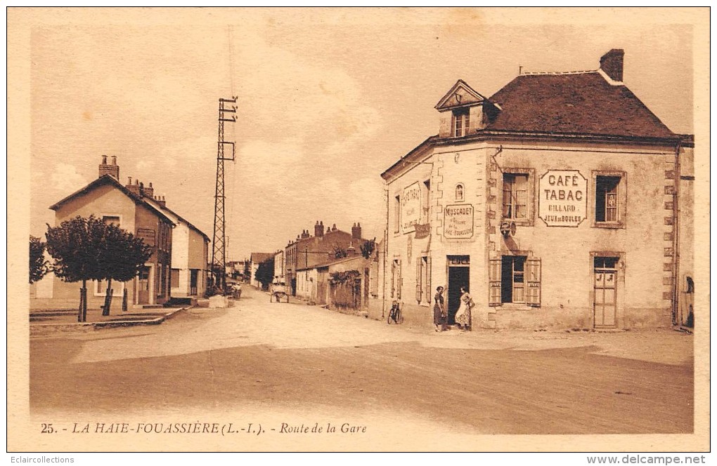 La Haie Fouassière    44  Route De La Gare. Café. Tabac. Billard.Jeux De Boules - Sonstige & Ohne Zuordnung