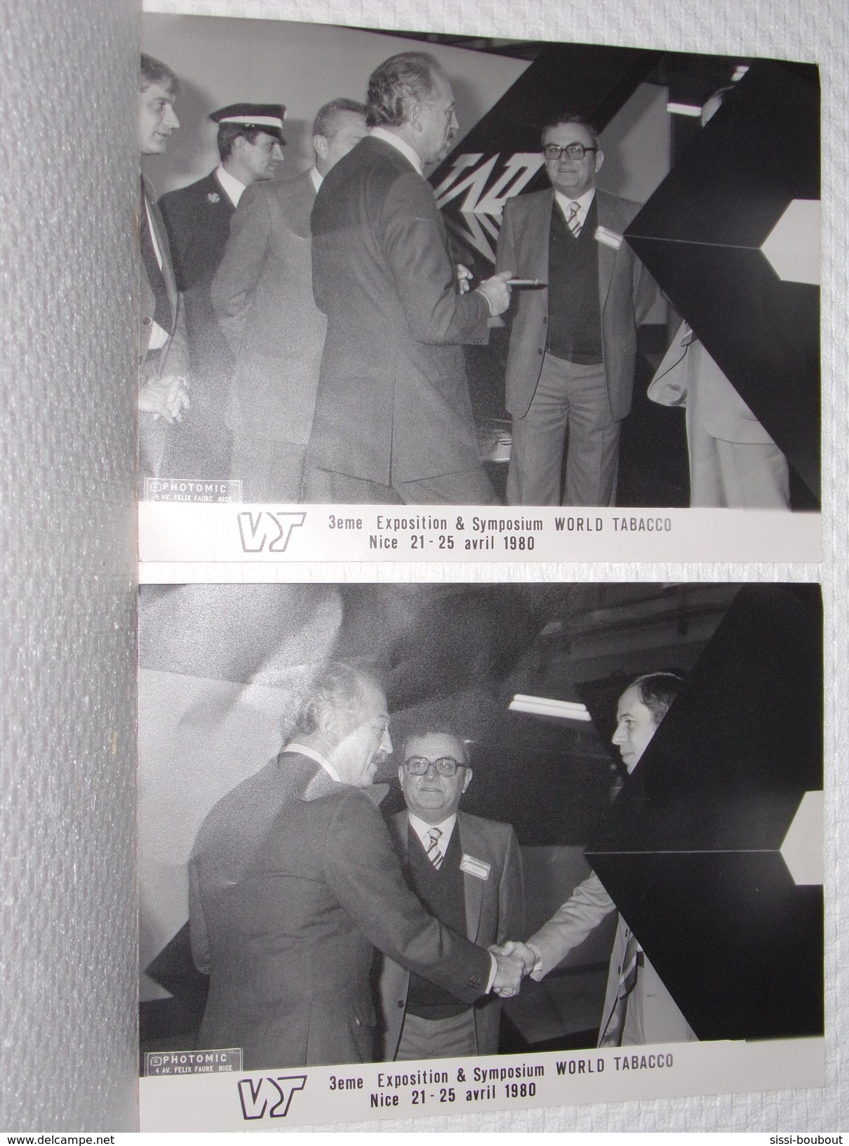 2 Photos De La 3ème Exposition & Symposium "WORLD TABACCO" Du 21 Au 25 Avril 1980 à NICE - Mestieri