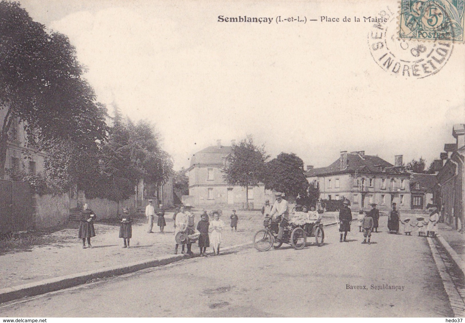 Semblançay - Place De La Mairie - Semblançay