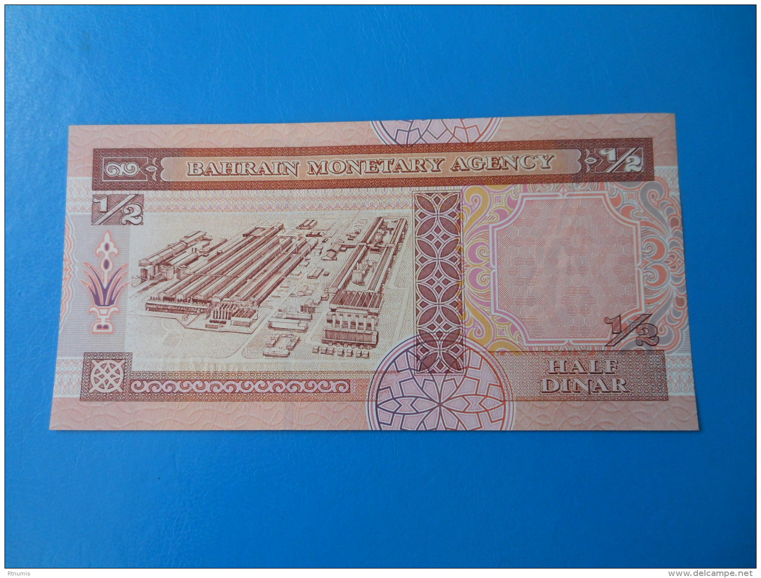 Bahrain Bahrein 1/2 Dinar 1986 P12 UNC - Bahrein