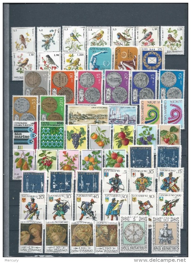 SAINT-MARIN - Bonne collection de timbres neufs jusqu´en 1979 - 23 scans