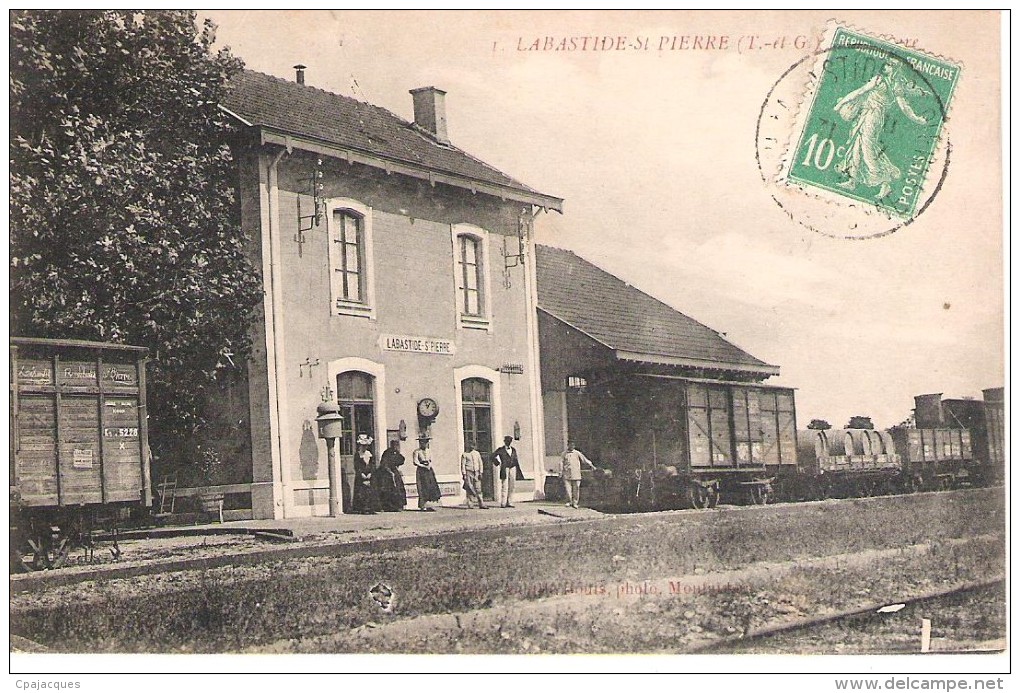 82 - LABASTIDE - ST - PIERRE : LA GARE . - Labastide Saint Pierre