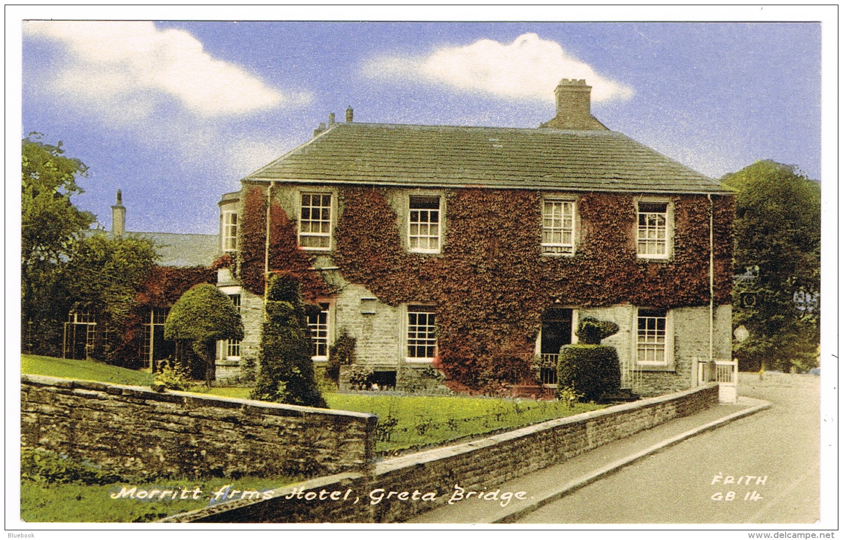 RB 1132 - Postcard - Morritt Arms Hotel - Greta Bridge Durham Near Barnards Castle - Autres & Non Classés