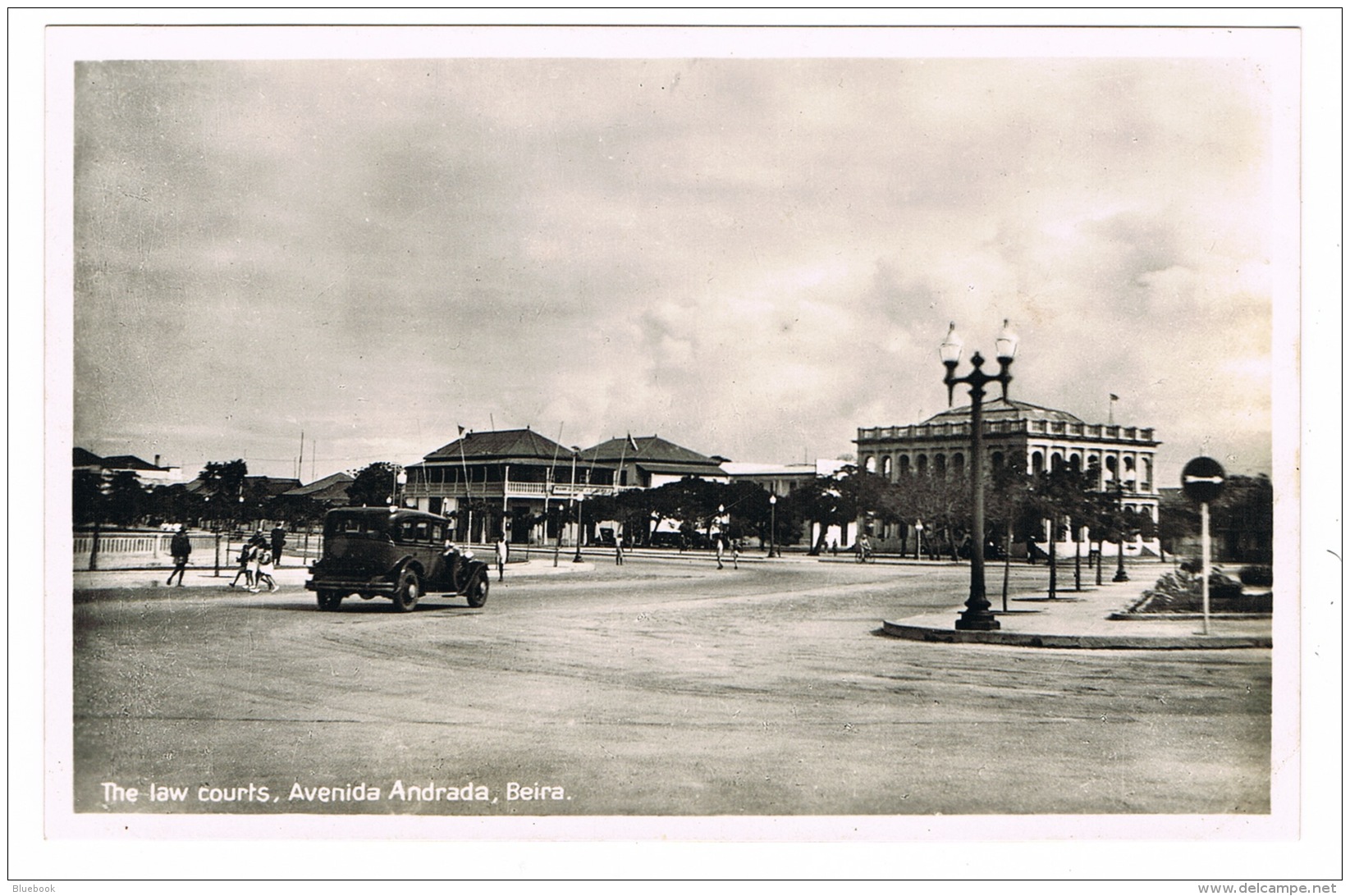 RB 1132 - Real Photo Postcard - The Law Courts Avenida Andrada Beira Mozambique - Ex Portugal Colony - Mozambique