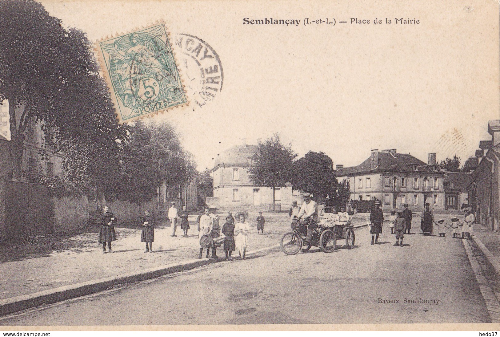 Semblançay - Place De La Mairie - Semblançay