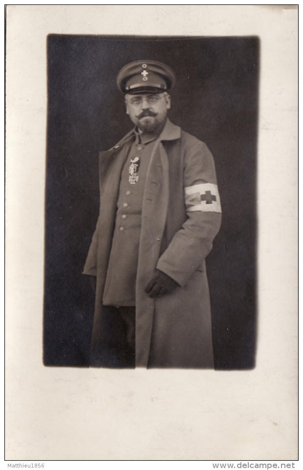 CP Photo 1917 Officier De La Croix Rouge Allemande, Feldlazarett 41, Section Sanitaire (A162, Ww1, Wk 1) - Weltkrieg 1914-18