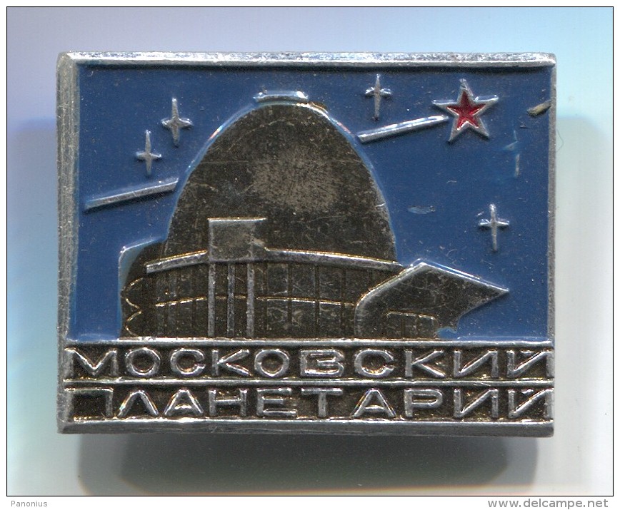 Space Cosmos Spaceship Programe - Planetarium MOSCOW, Russian ( USSR ), Vintage Pin Badge, Abzeichen, D 30 X 25 Mm - Ruimtevaart