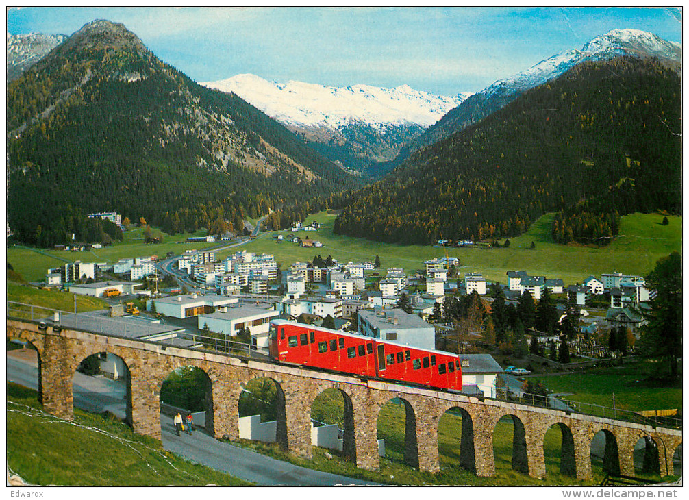 Railway Train, Davos, GR Graubünden, Switzerland Postcard Posted 1988 Stamp - Davos
