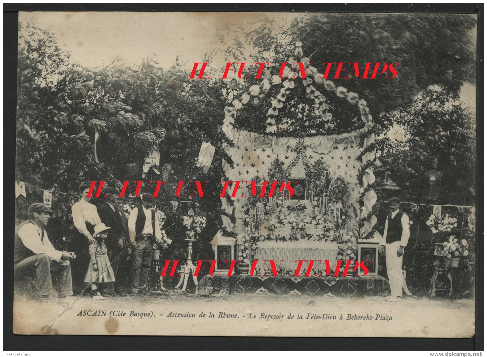 64 ASCAIN - Ascension De La Rhune - Le Reposoir De La Fete Dieu à Bebereko Plaza ( CPA GRAND FORMAT ) Rare - Ascain