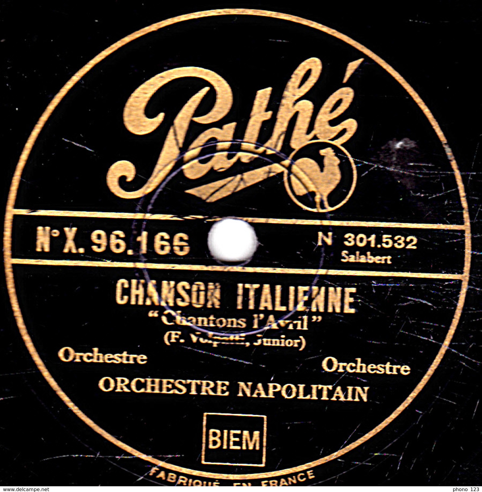 78 T. - 25 Cm - état  TB -  ORCHESTRE NAPOLITAIN - TORNA A SURRIENTO - CHANSON ITALIENNE - 78 T - Disques Pour Gramophone