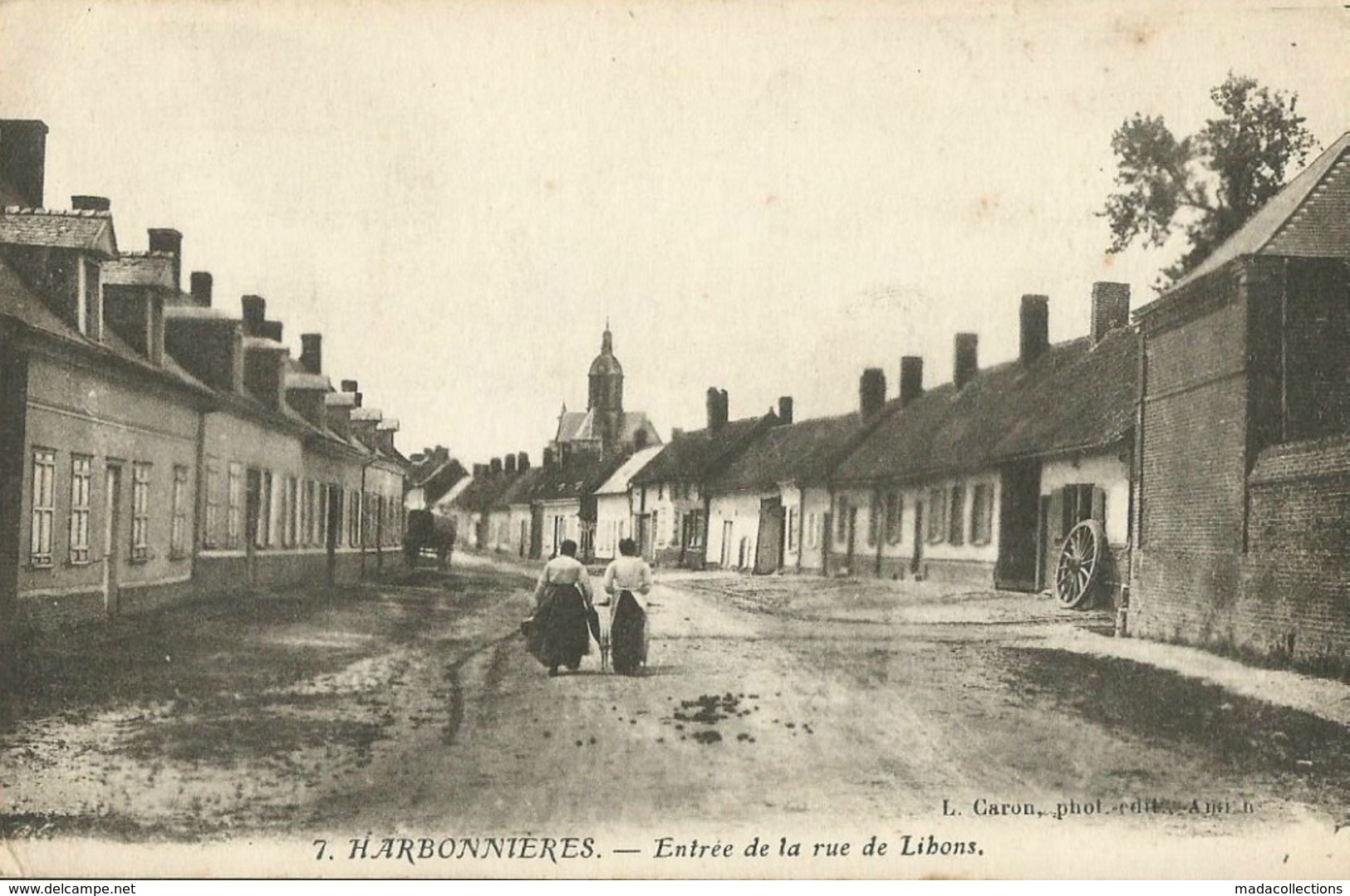 HARBONNIERES  (80.Somme) L'entrée De La Rue De Libons - Hornoy Le Bourg