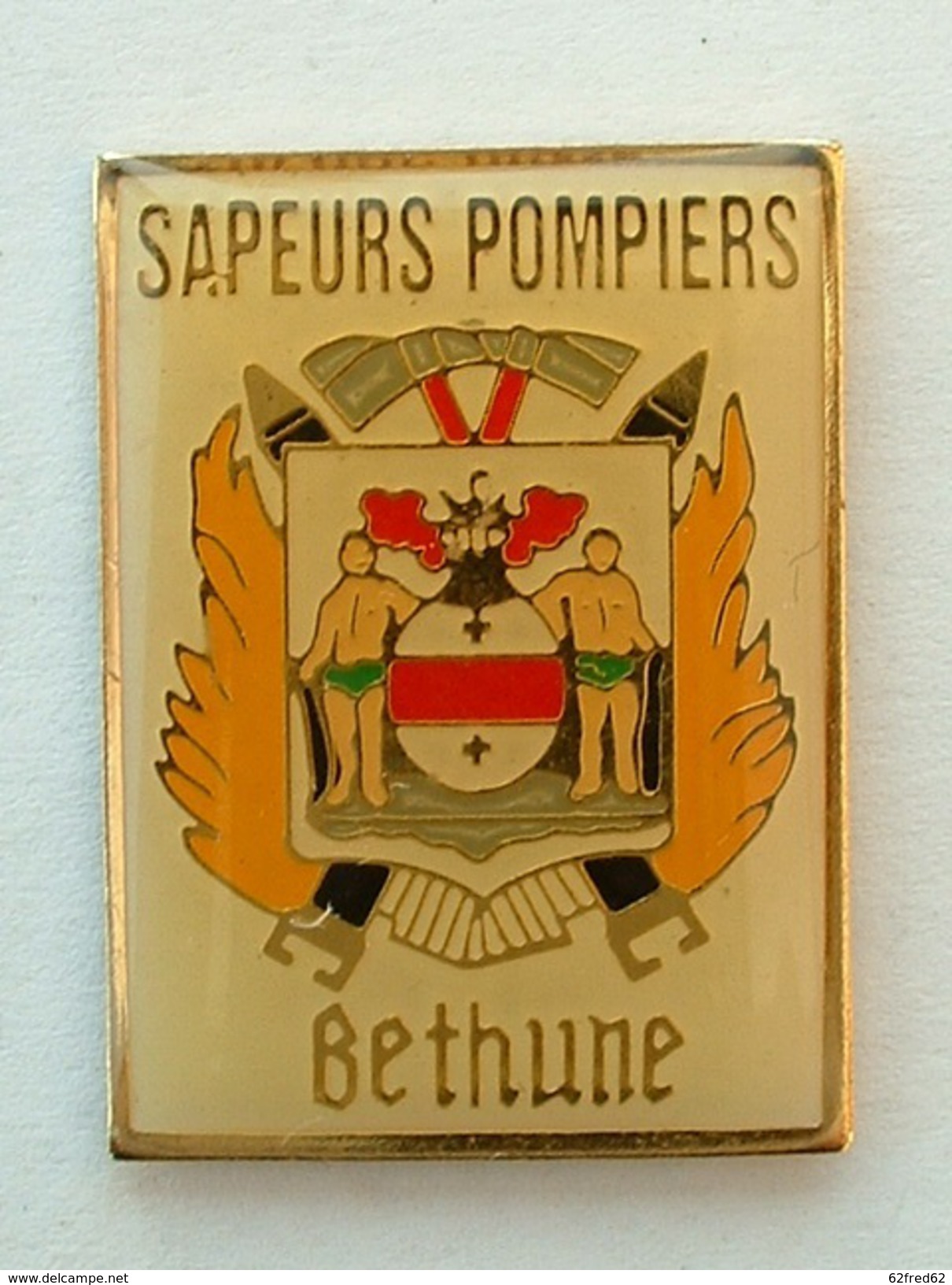 PIN'S SAPEURS POMPIERS BETHUNE - Firemen