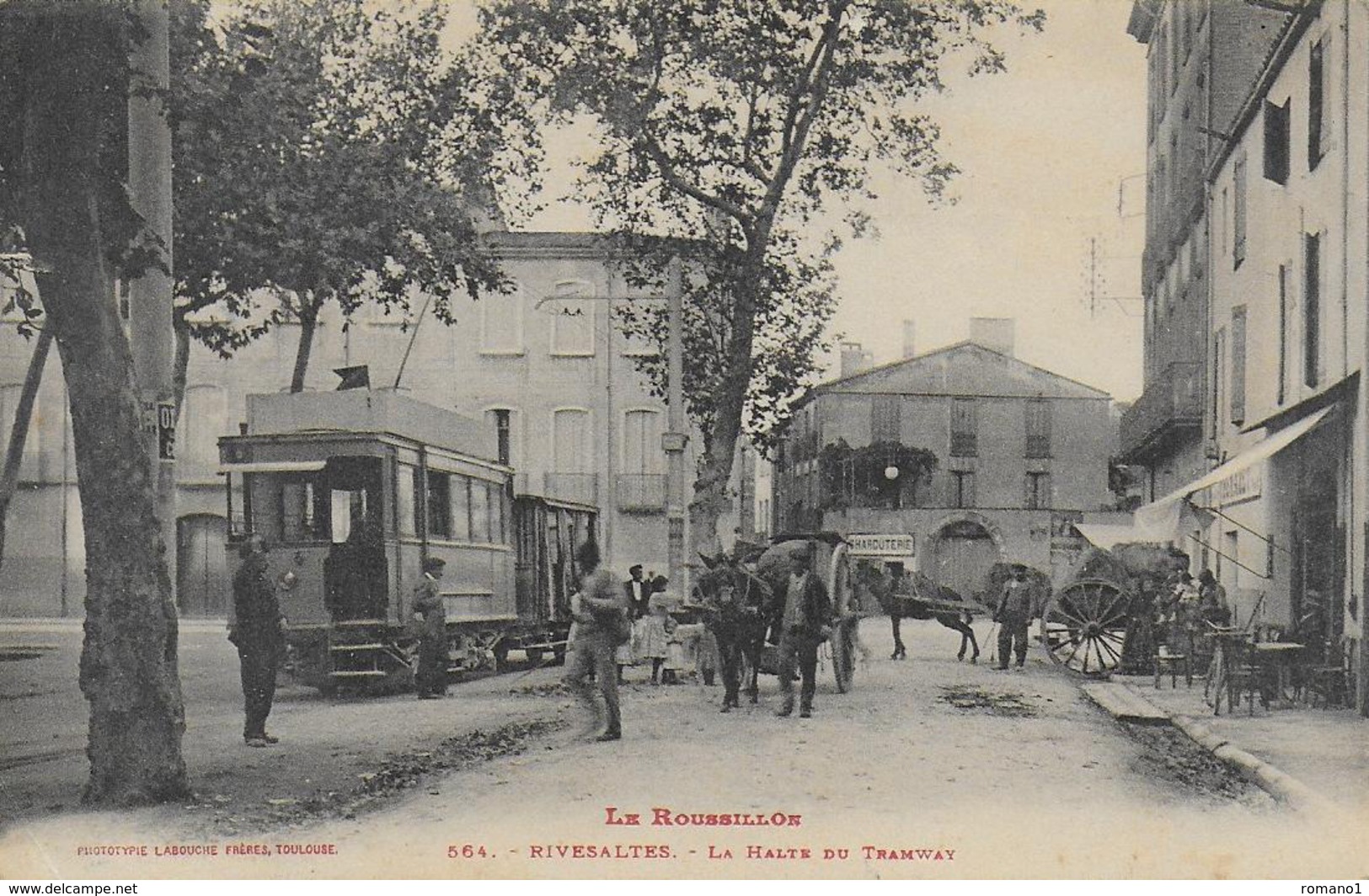 66)  RIVESALTES  - La Halte Du Tramway - Rivesaltes