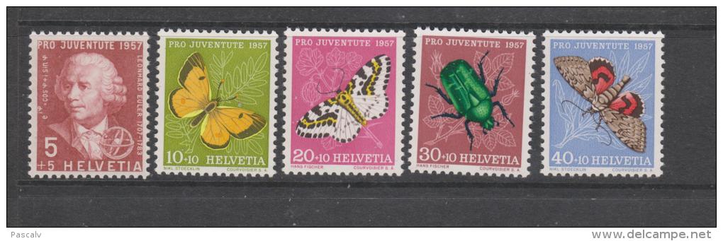 Yvert 597 / 601 ** Neuf Sans Charnière - Unused Stamps