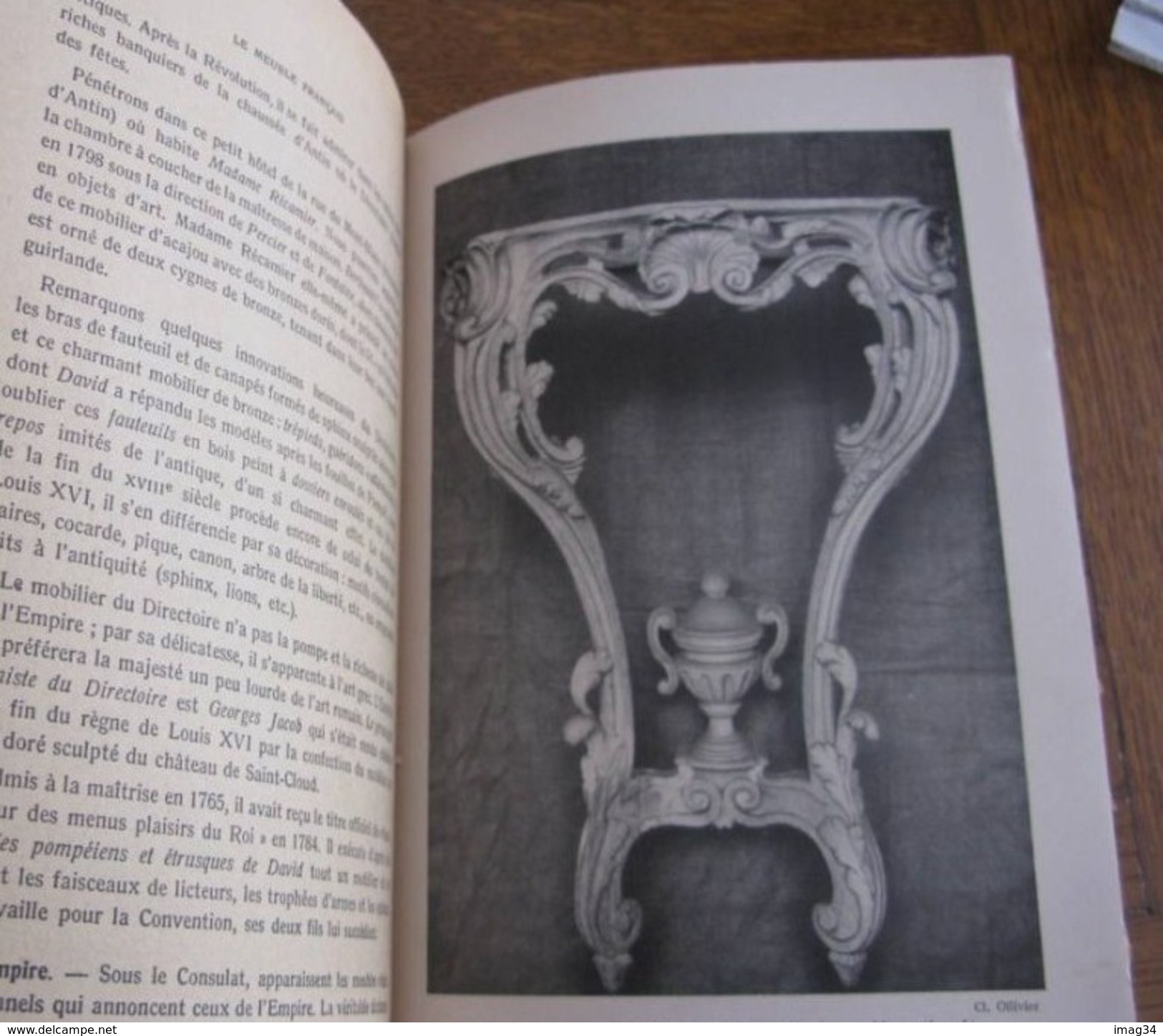 Avec Photos, Meubles à Travers Les âges Barotte Reconnaître Les Styles.french Furniture Die Möbel Francais Livre Ancien - History