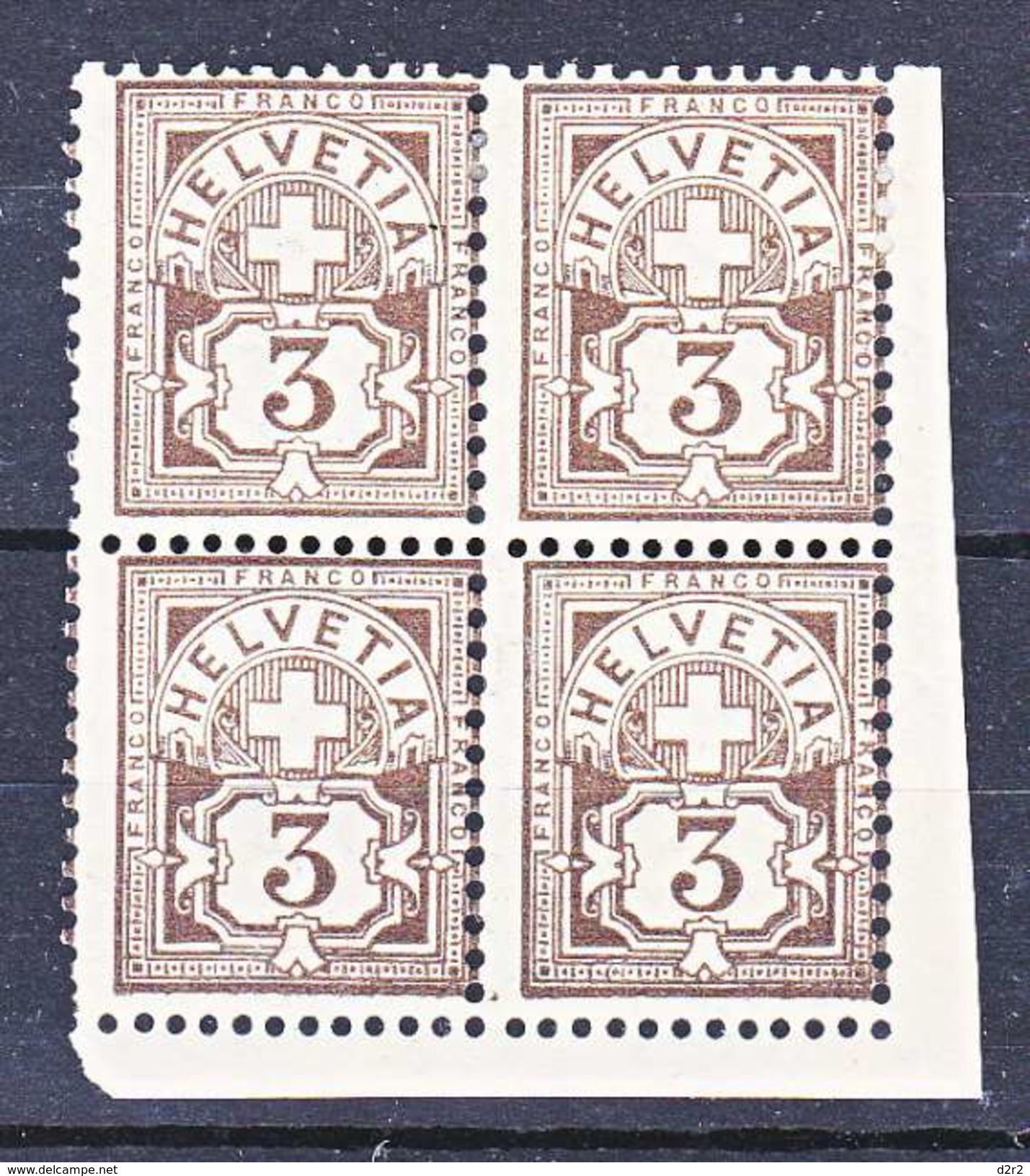 81**/*-  BLOC DE 4 - COTE 85.-- CHF - 1PC AVEC AMINCI - DECALLAGE DE LA PERFORATION !!!! - Ungebraucht