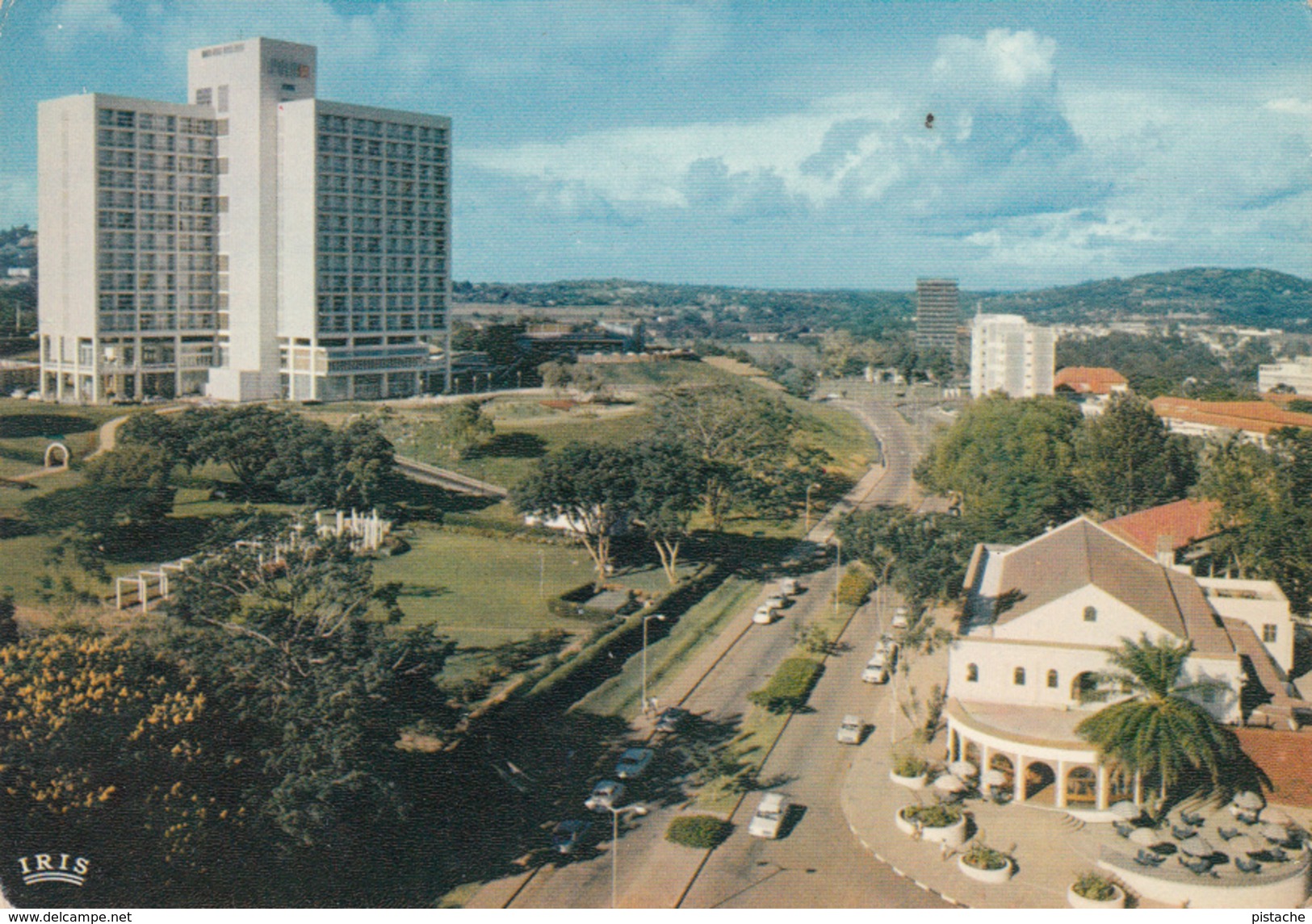 Africa Afrique - Uganda Ouganda - Apolo Hotel Appolo - Street Rue - By Taws Ltd Kampala - 2 Scans - Uganda