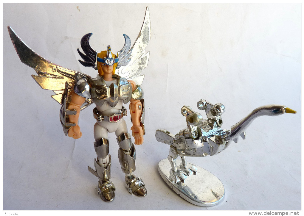 FIGURINE SAINT SEIYA  CHEVALIER DU ZODIAQUE DU CYGNE DE BRONZE (2) EN LOOSE COMLET ANNEE 87 BANDAI - CHEVALIERS - Cavalieri Dello Zodiaco