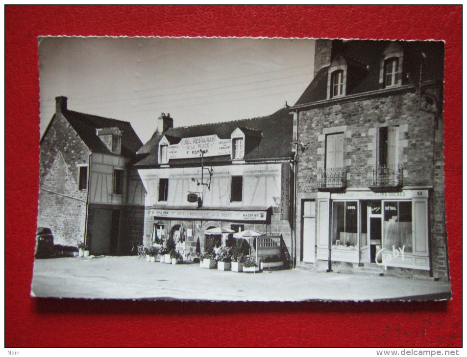 35 - COMBOURG - " HOTEL RESTAURANT DE LA PLACE  " - " FABRIQUE DE CRAQUELINS SUCRES " - Combourg