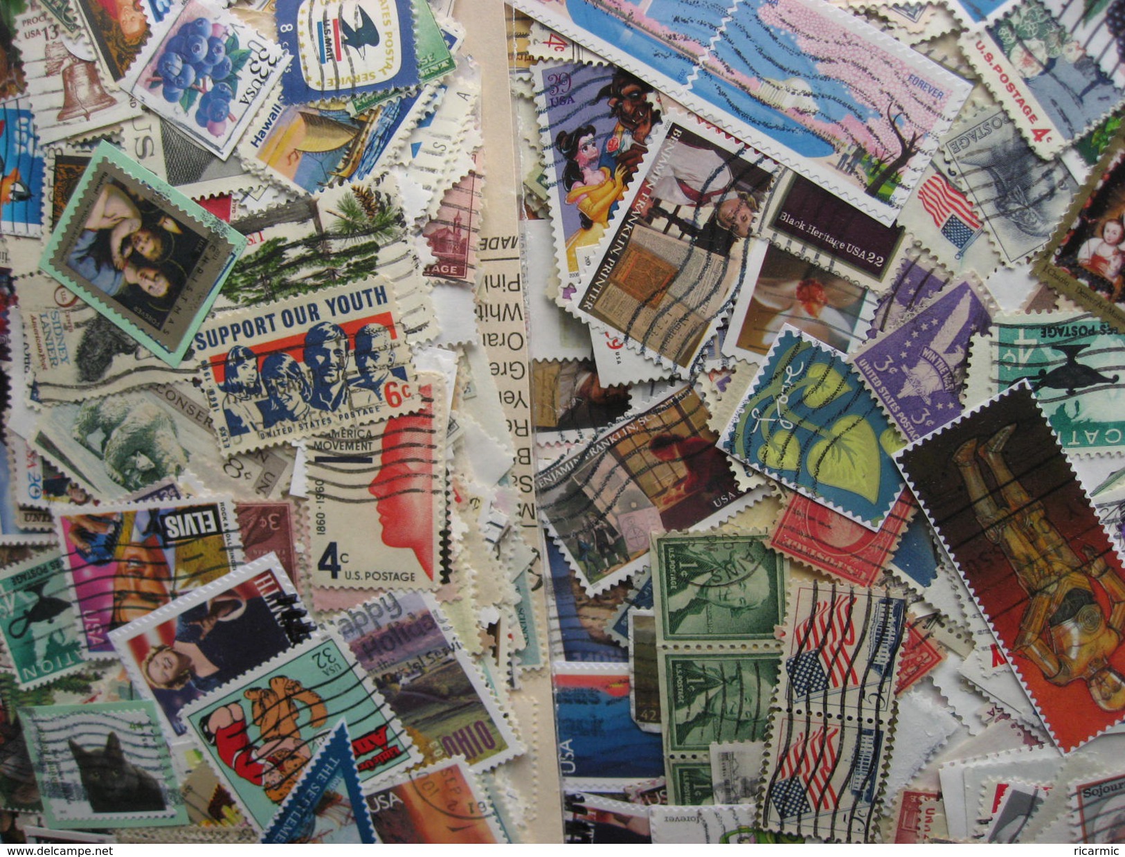 USA Colossal Mixture (duplicates, Mixed Condition) 2000 About 51% Commemoratives, 49% Definitives - Vrac (min 1000 Timbres)