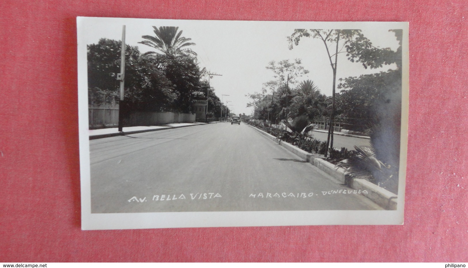 > Venezuela  Maracaibo  RPPC- --- As Is Removed From Album    ----- Ref 2420 - Venezuela